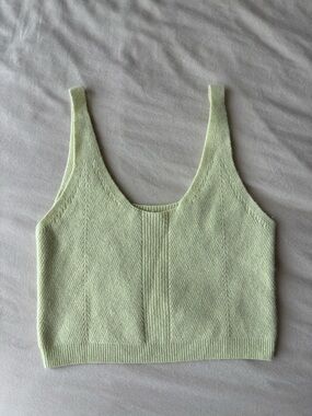 Le Ore Cashmere Knit Scoop Neck Crop Tank Top